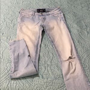 Hollister super skinny jeans. Size 25